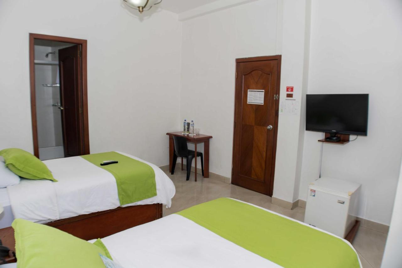 Hotel Castell Guayaquil Exterior foto