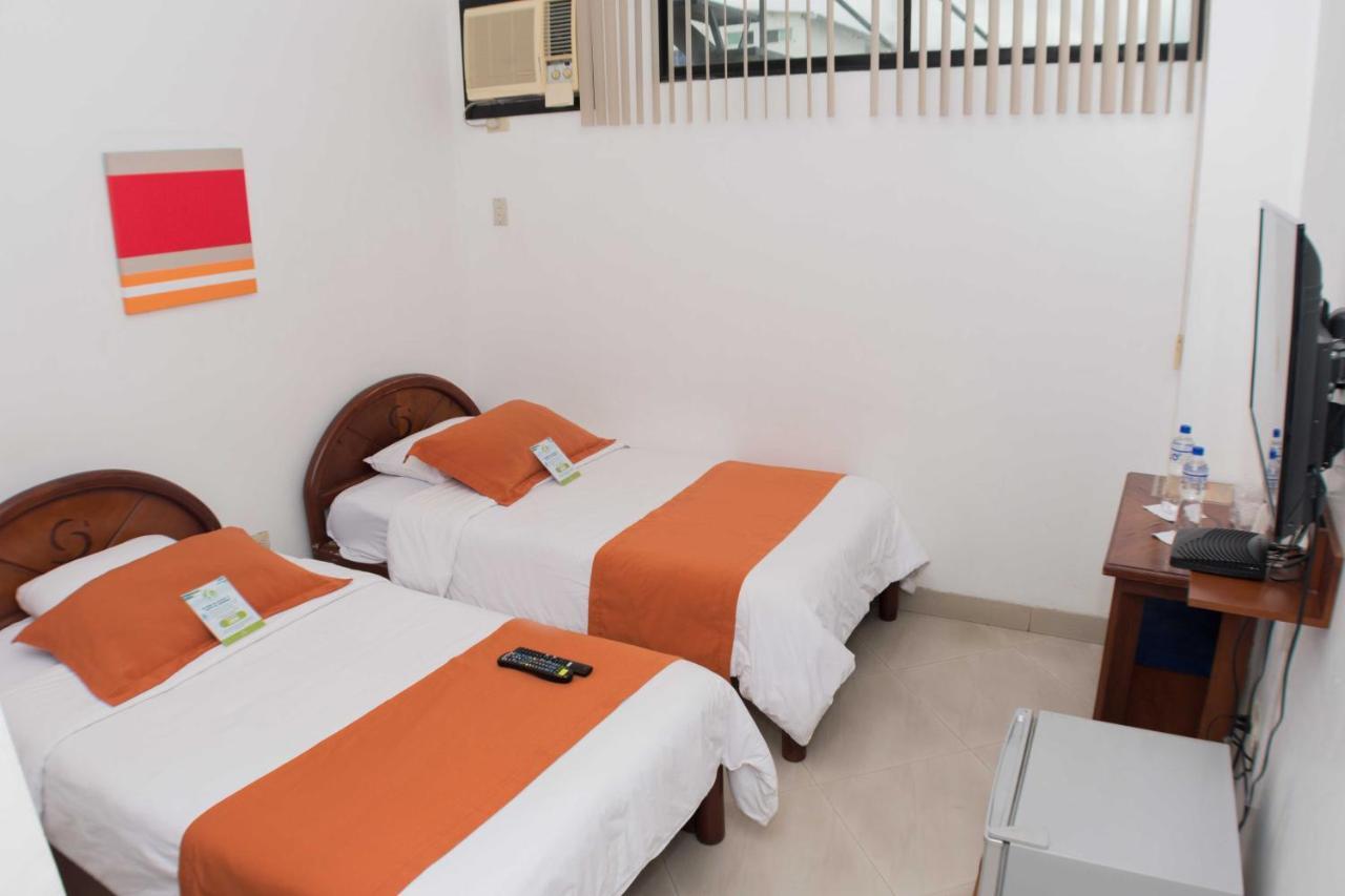 Hotel Castell Guayaquil Exterior foto