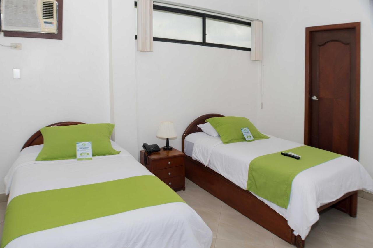 Hotel Castell Guayaquil Exterior foto